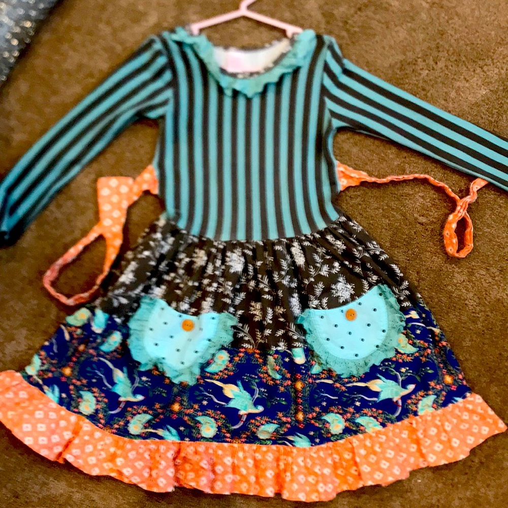 Girls giggle moon dress